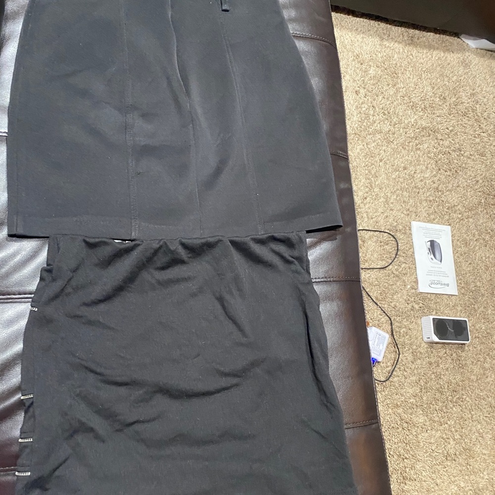 Skirts - Picture 2 of 2